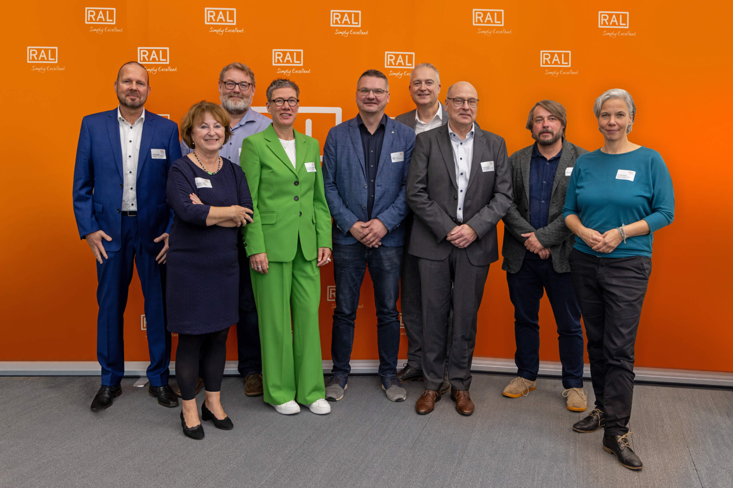 Gruppenfoto der Teilnehmenden des RAL Forums zu Nachhaltigem Bauen am 29.10.2024