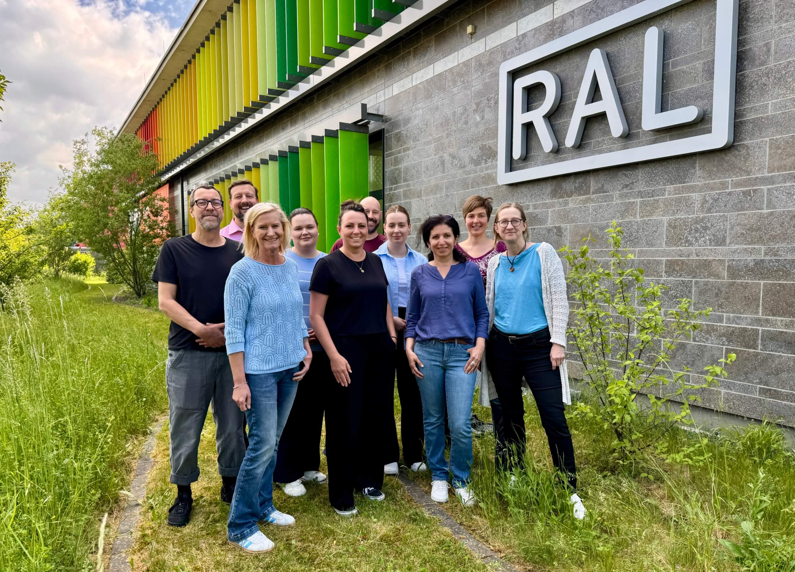 RAL LOGO LICENCE team